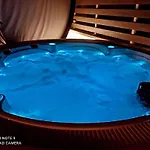 Il Panoramico - Terrazza E Jacuzzi Prázdninový dům *