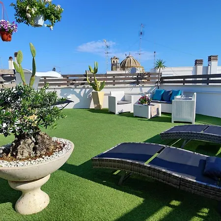 Hébergement de vacances Il Panoramico - Terrazza E Jacuzzi *