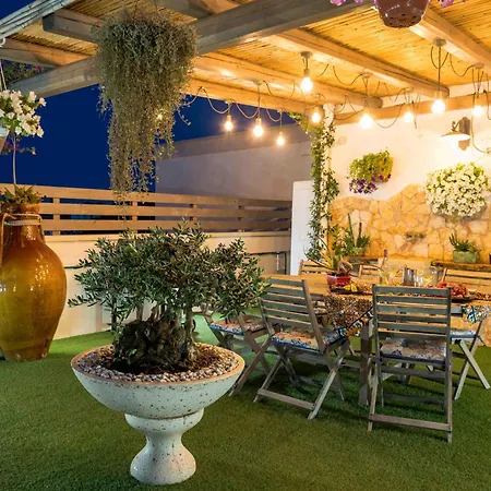 Semesterbostad Il Panoramico - Terrazza E Jacuzzi