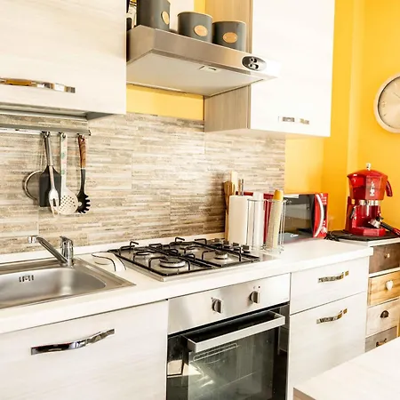 Il Panoramico - Terrazza E Jacuzzi Hébergement de vacances *