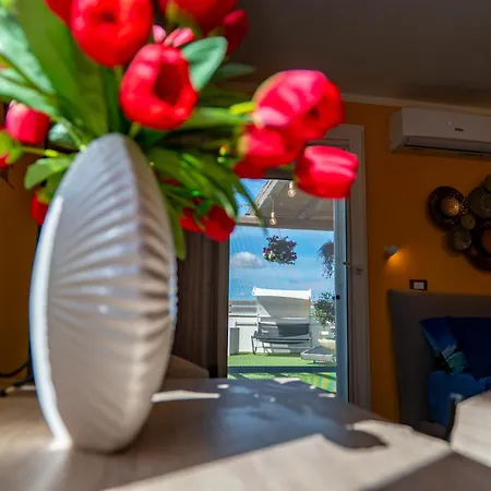 Feriehus Il Panoramico - Terrazza E Jacuzzi *