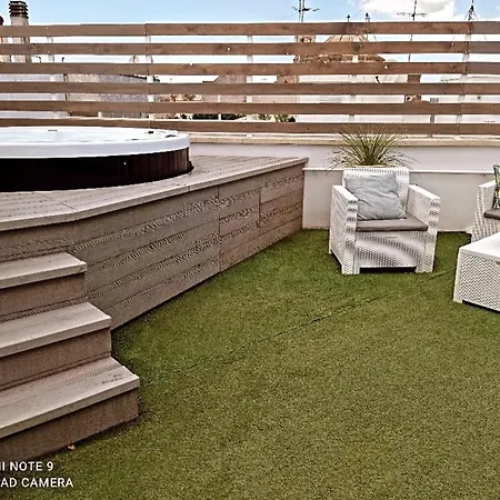 Prázdninový dům Il Panoramico - Terrazza E Jacuzzi