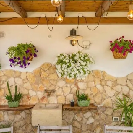 Il Panoramico - Terrazza E Jacuzzi Holiday home